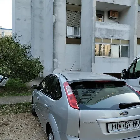 Apartman Libero Apartment *